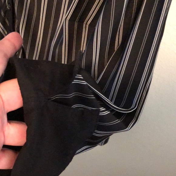 Black and white button down blouse - Picture 4 of 5